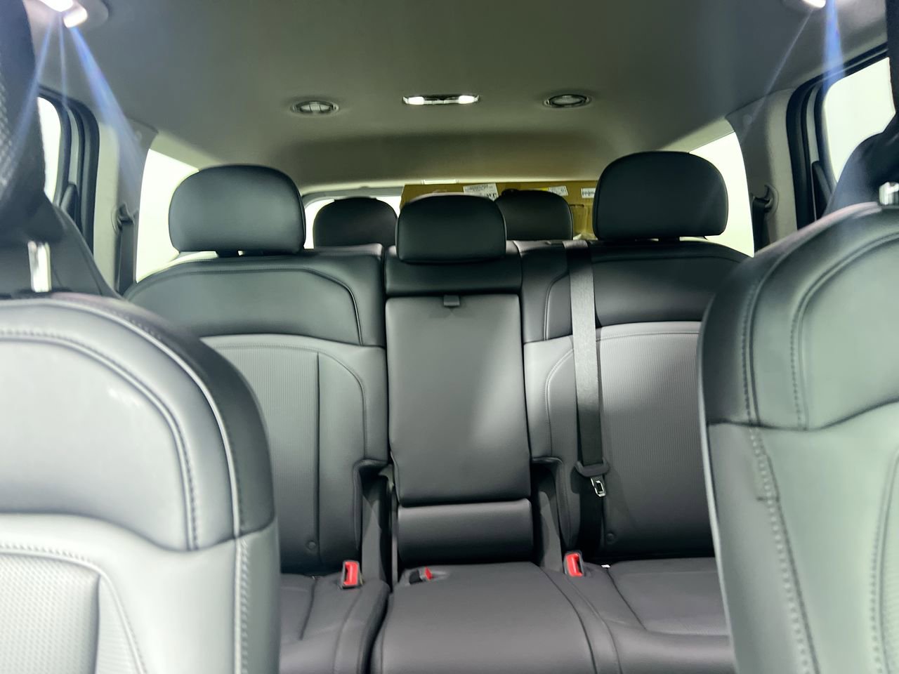 New 2026 Kia EV9 Wind image 33