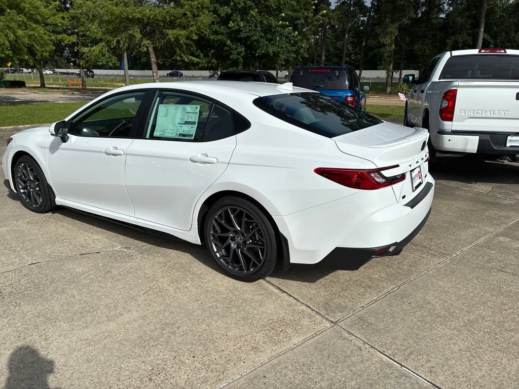 New 2026 Toyota Camry SE FWD image 3