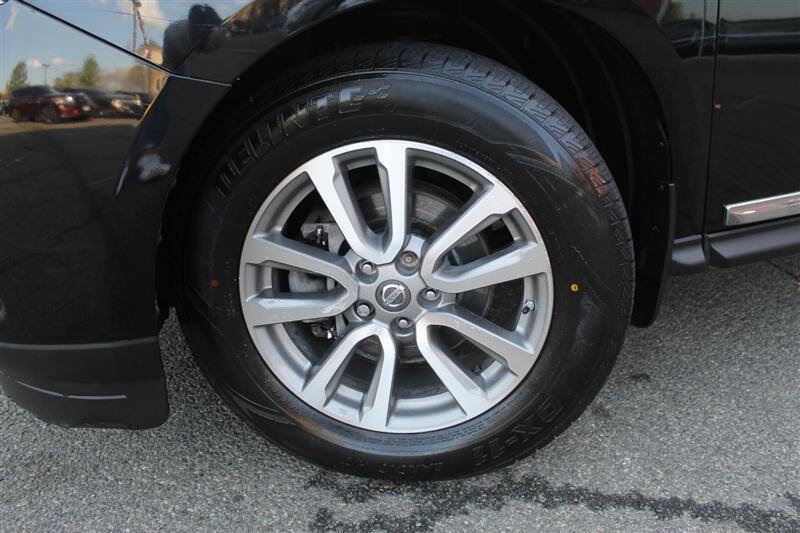 Used 2013 Nissan Pathfinder SL w/ SL Premium Pkg image 9