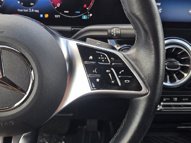 Used 2025 Mercedes-Benz GLA 250 image 28