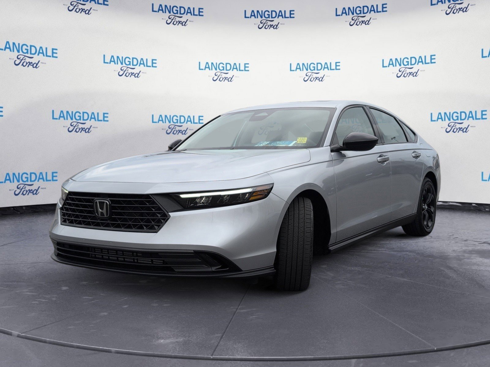 Used 2025 Honda Accord SE image 11