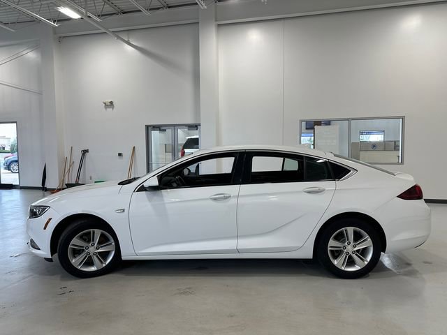 Used 2019 Buick Regal Preferred image 11