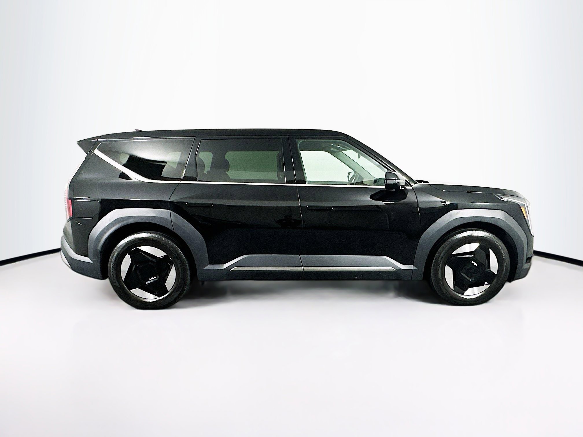 Used 2024 Kia EV9 Light image 10