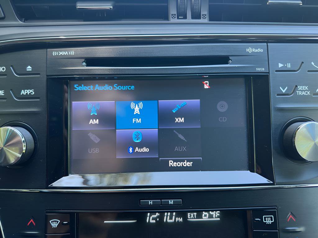 Used 2016 Toyota Avalon XLE image 15