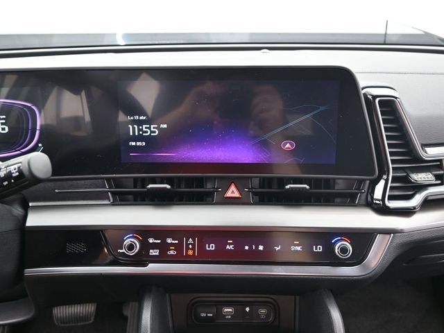 Used 2025 Kia Sportage EX w/ Premium Package FWD image 6