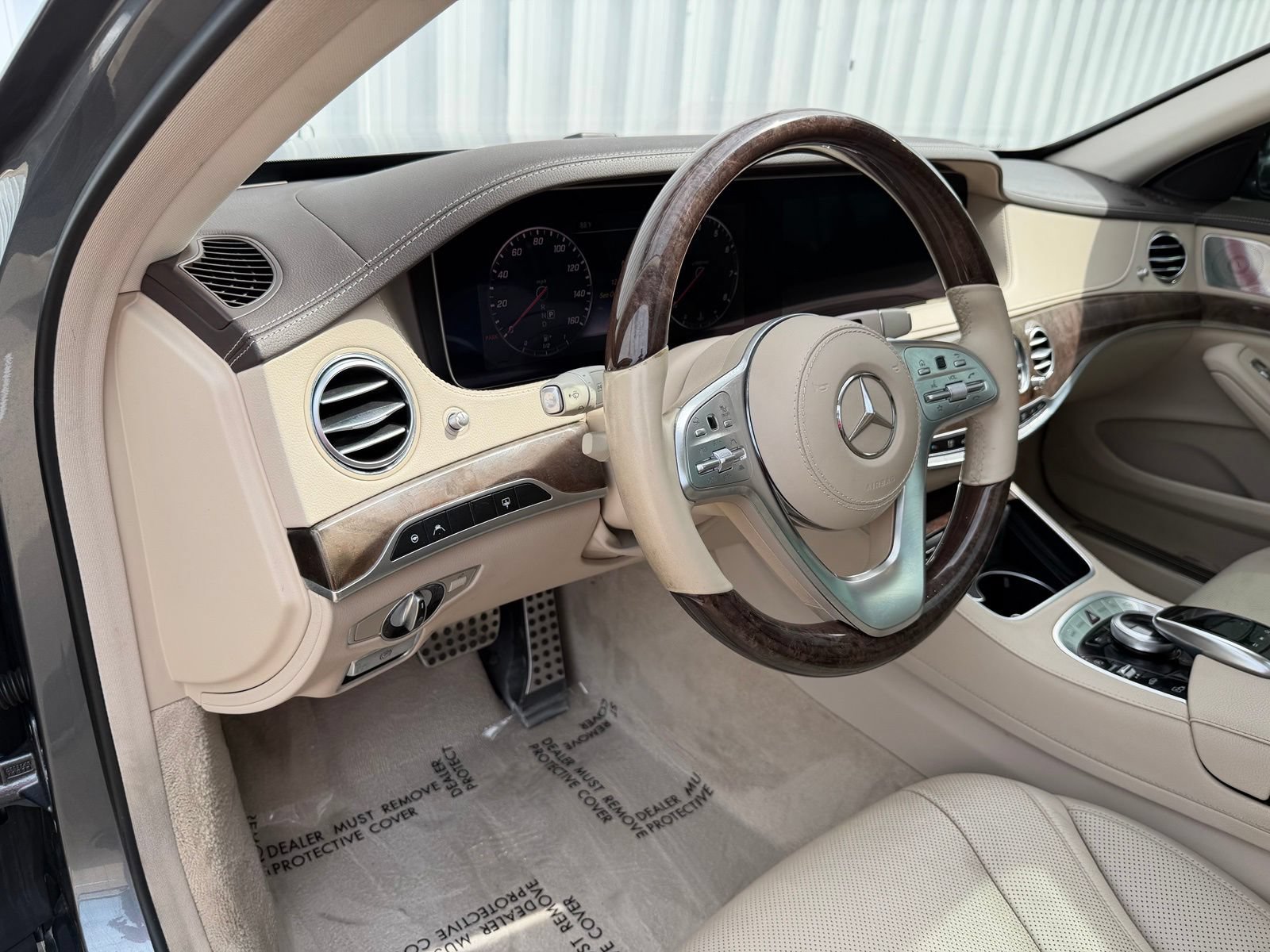 Used 2019 Mercedes-Benz S 450 Sedan image 18