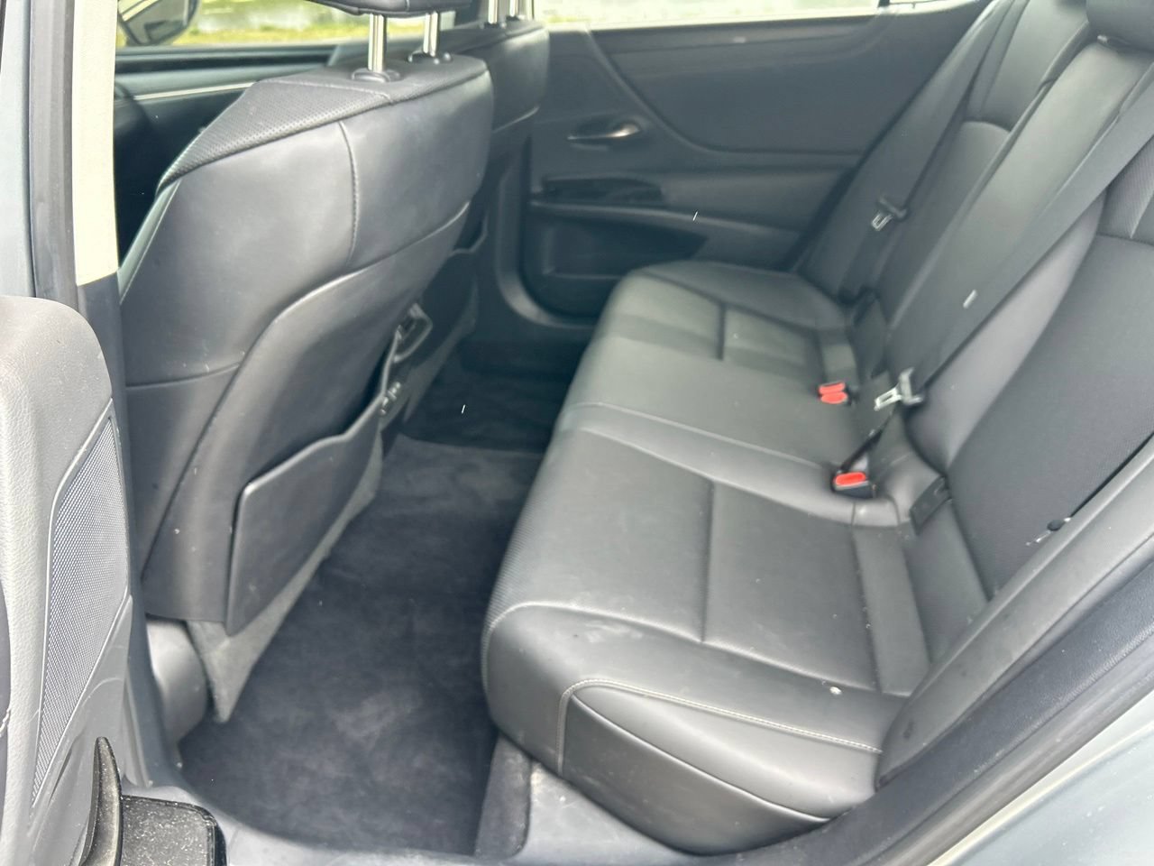 Used 2022 Lexus ES 350 w/ Premium Package FWD image 13