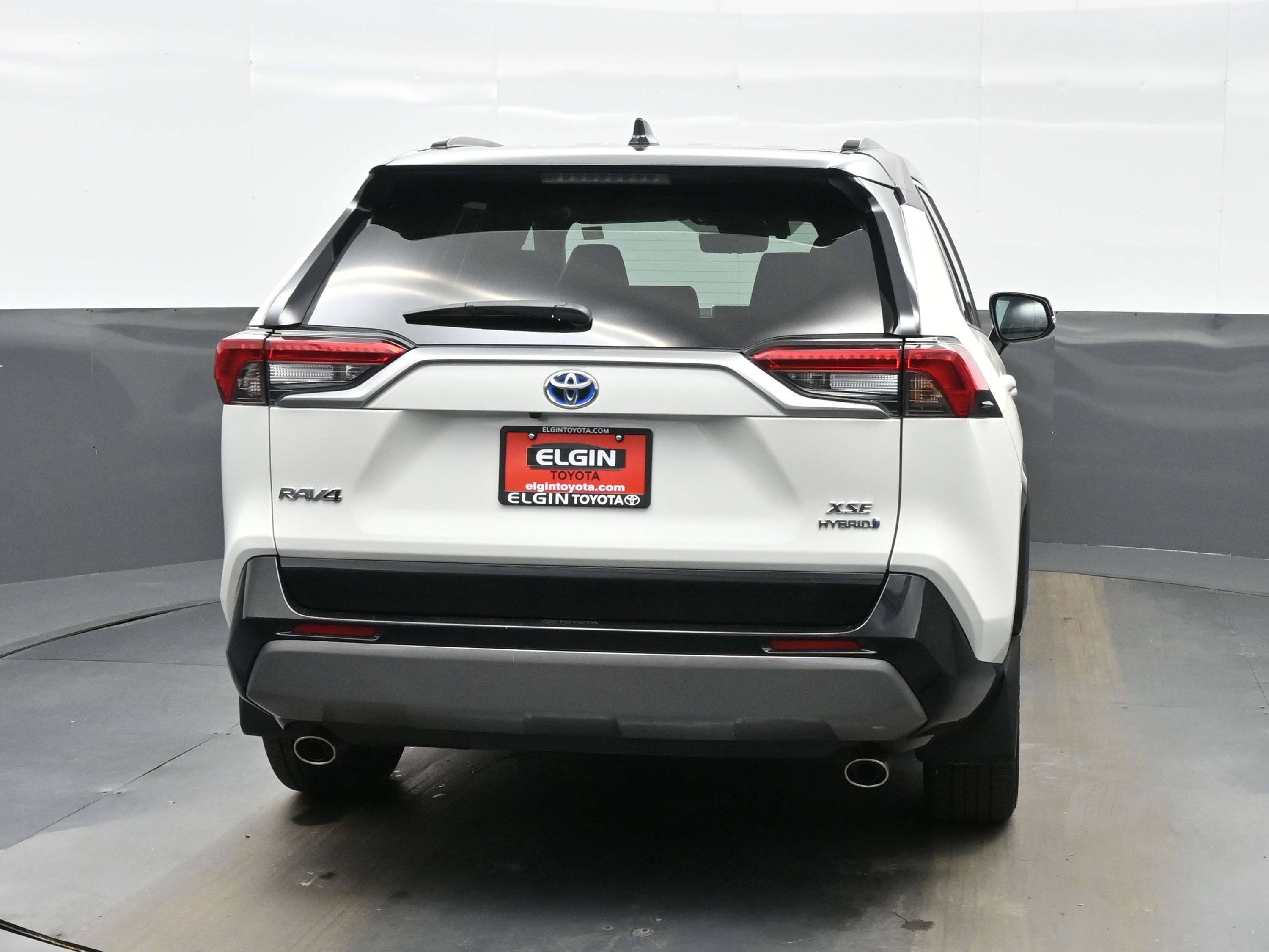Used 2020 Toyota RAV4 XSE w/ XSE Grade Weather Package AWD/4WD image 5