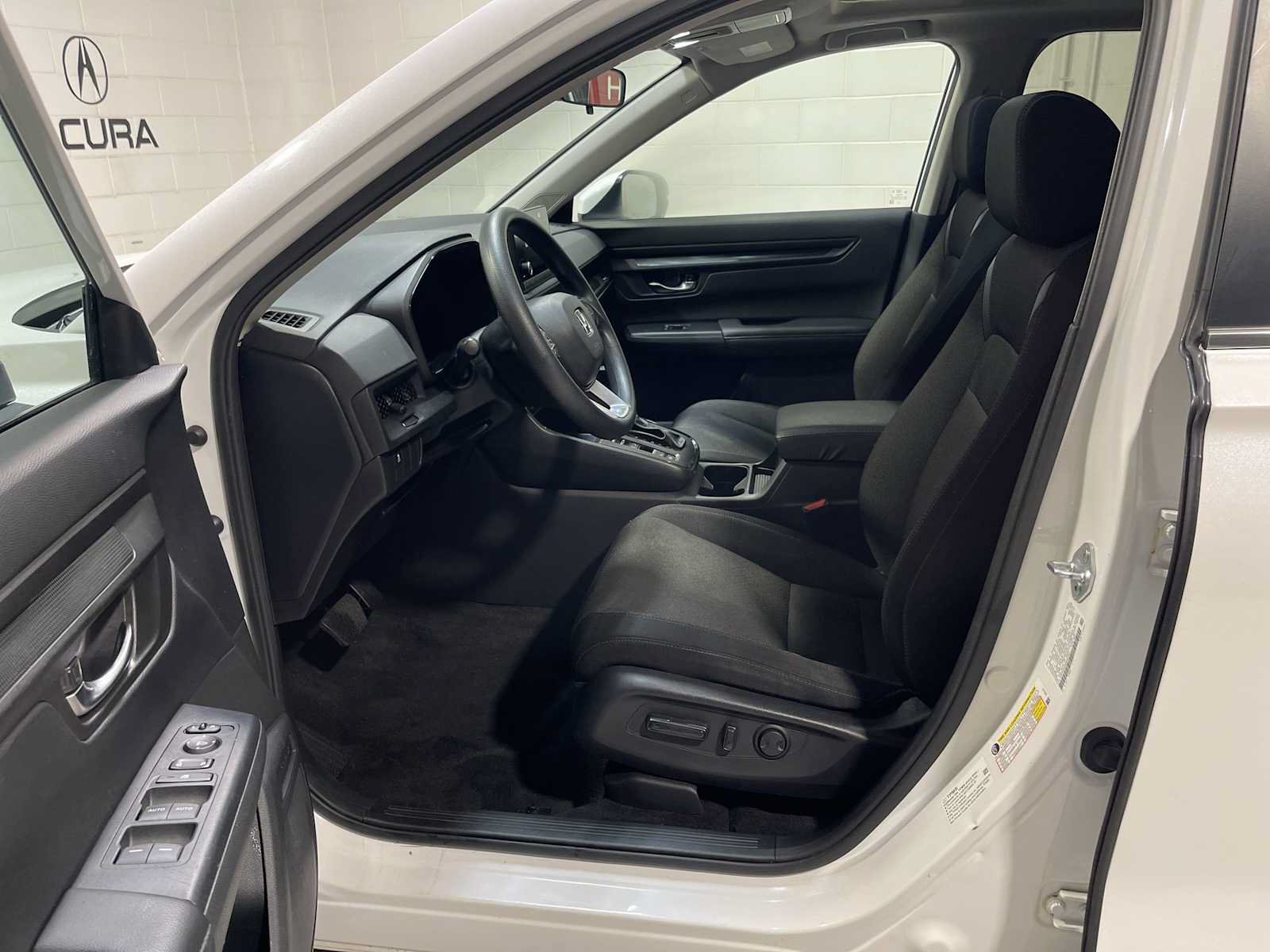 Used 2024 Honda CR-V EX image 2