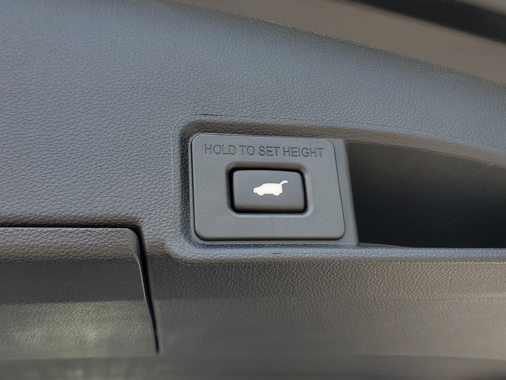New 2026 Acura RDX SH-AWD image 10