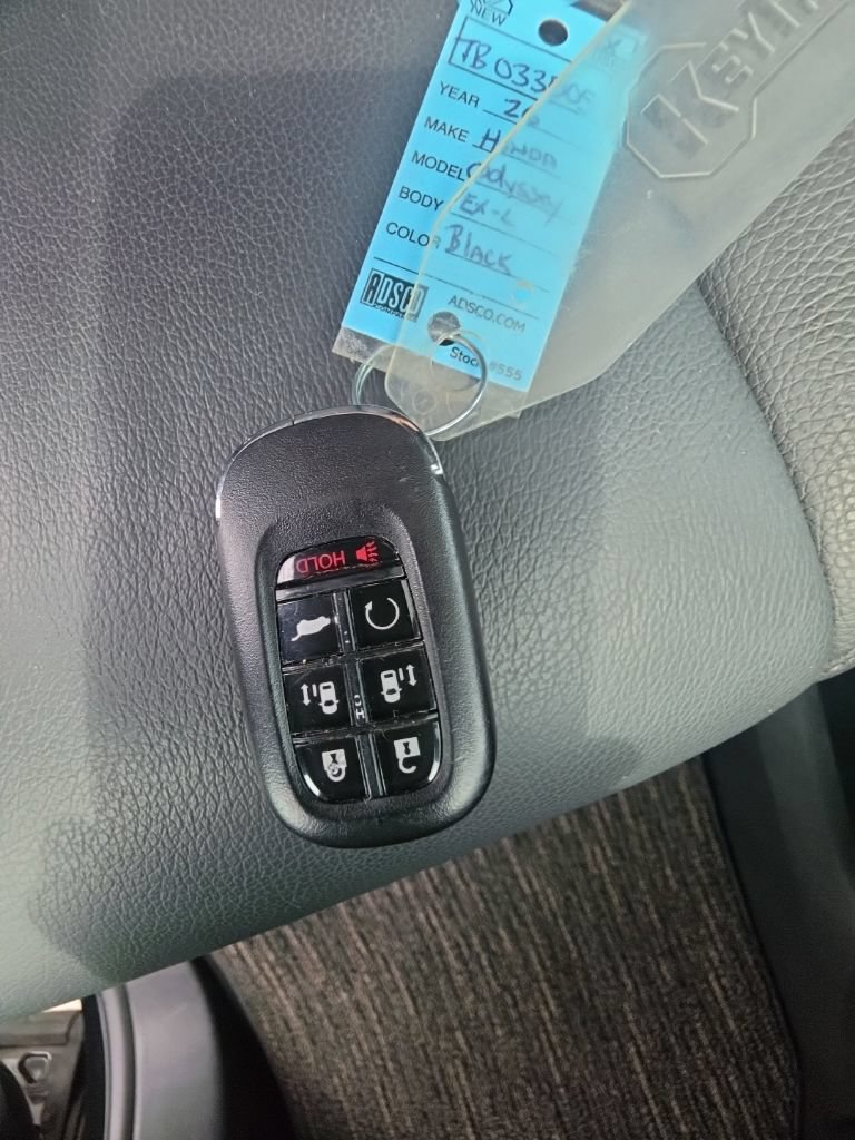 Used 2026 Honda Odyssey EX-L image 32