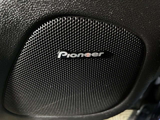 Used 2014 Chevrolet Malibu LT image 16