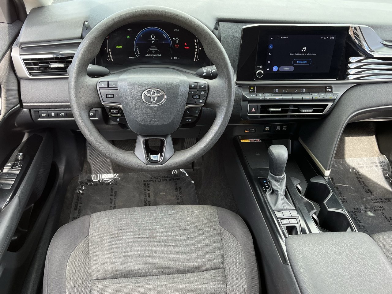 Used 2025 Toyota Camry LE FWD image 10