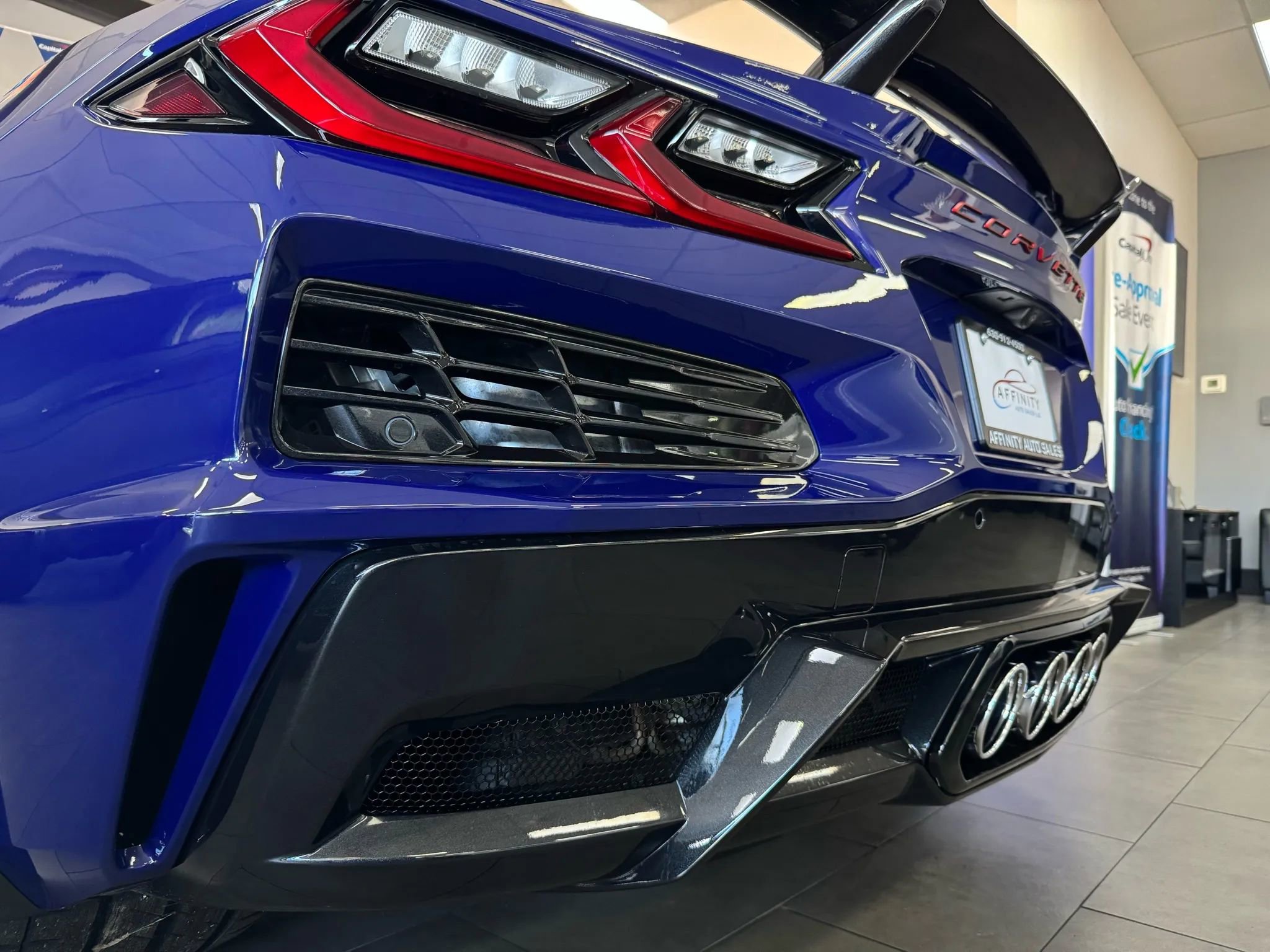 Used 2025 Chevrolet Corvette Z06 image 65