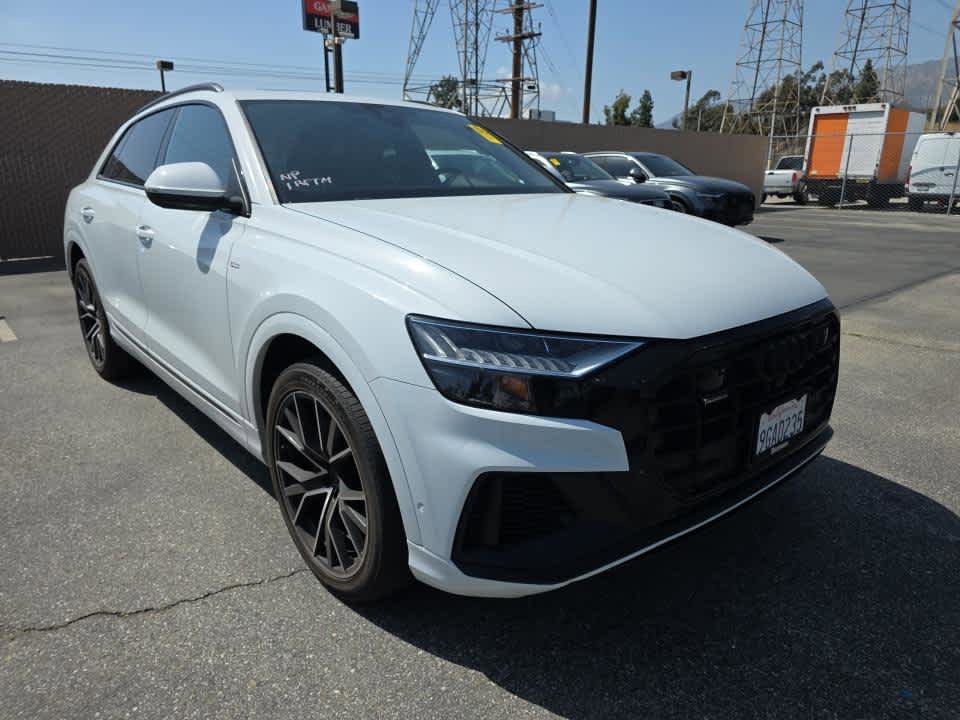 Used 2023 Audi Q8 Premium Plus w/ Premium Plus Package AWD/4WD image 3
