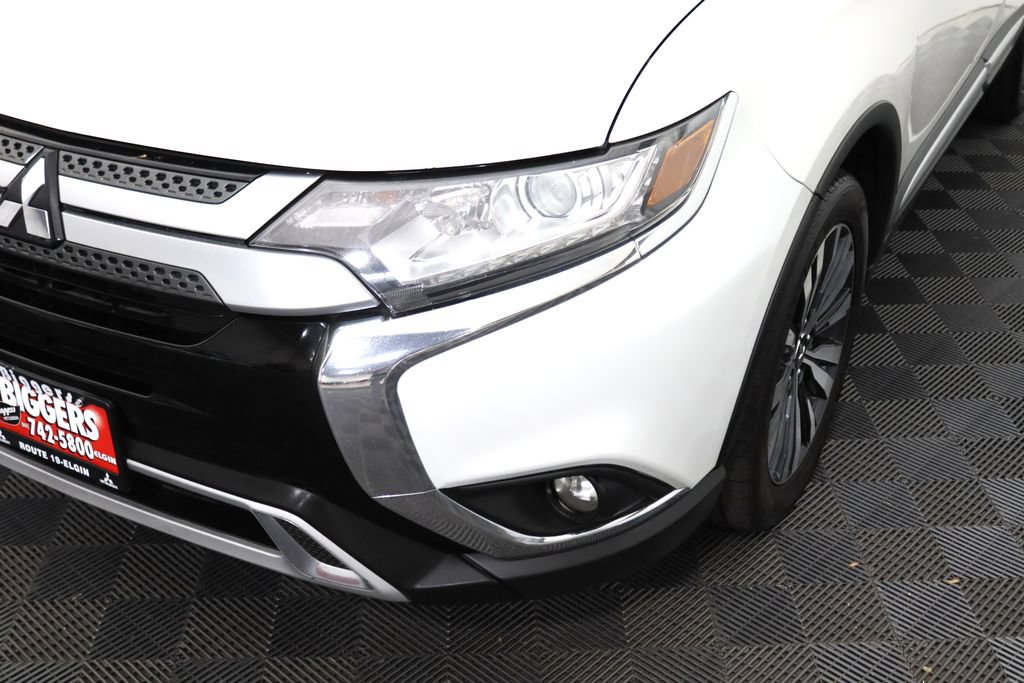 Used 2020 Mitsubishi Outlander SE AWD/4WD image 12