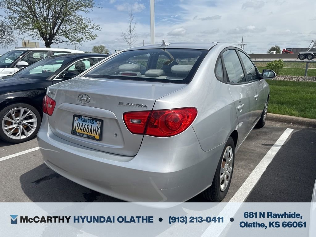 Used 2009 Hyundai Elantra GLS FWD image 4