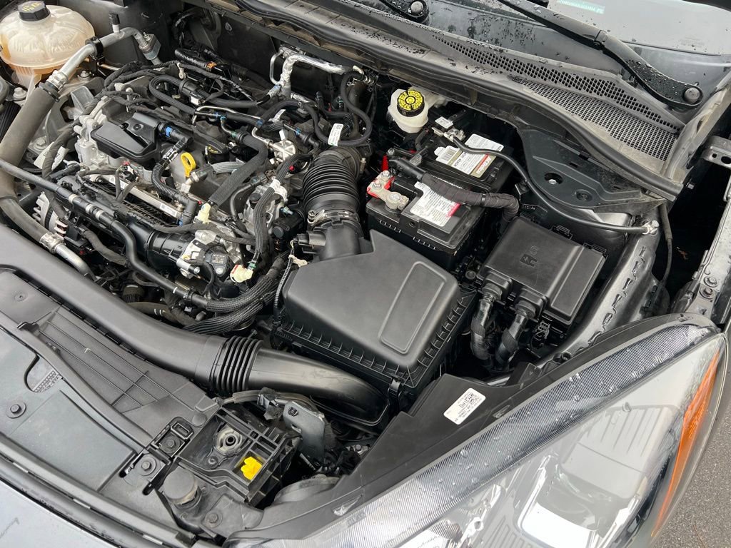 Used 2020 Ford Escape SE image 36