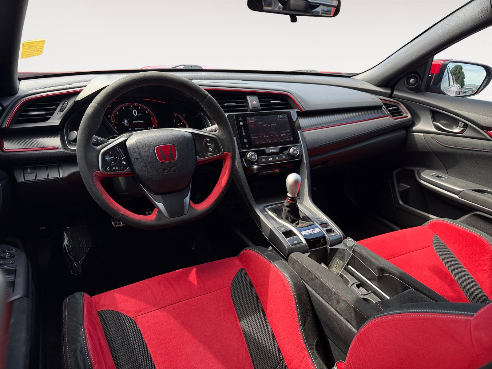 Used 2018 Honda Civic Type R image 15