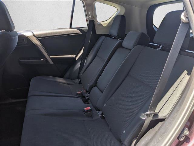Used 2018 Toyota RAV4 LE w/ All Weather Liner Package FWD image 17