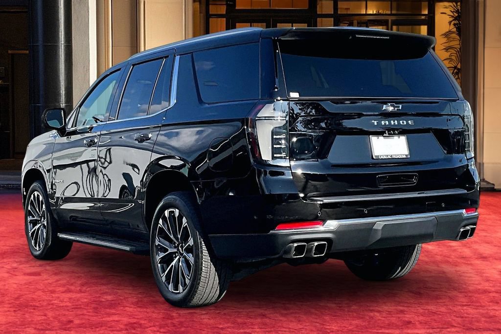 Used 2025 Chevrolet Tahoe High Country AWD/4WD image 4