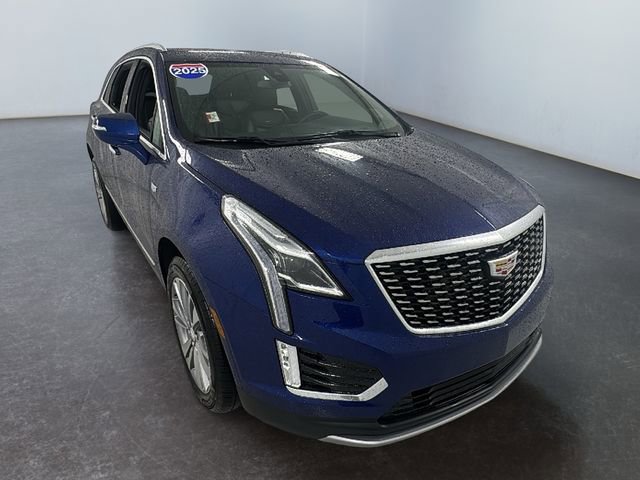 Used 2025 Cadillac XT5 Premium Luxury image 1