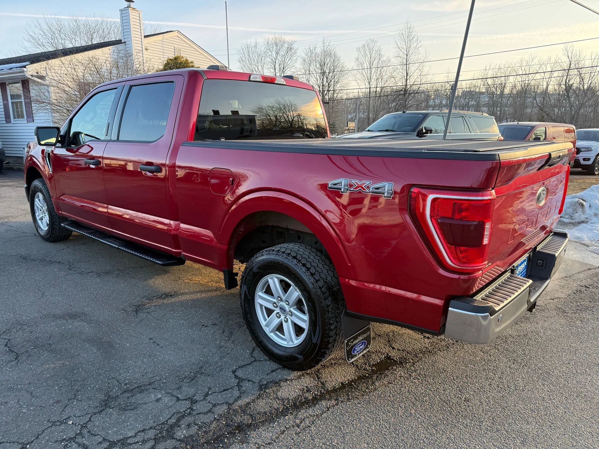 Used 2021 Ford F150 XLT w/ Equipment Group 301A Mid image 5