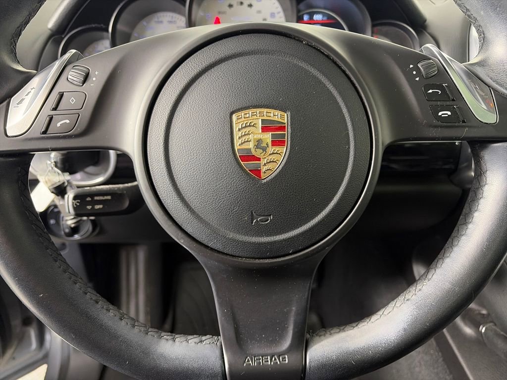 Used 2013 Porsche Cayenne image 16