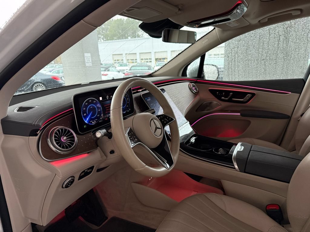 Used 2023 Mercedes-Benz EQS 450+ SUV image 6