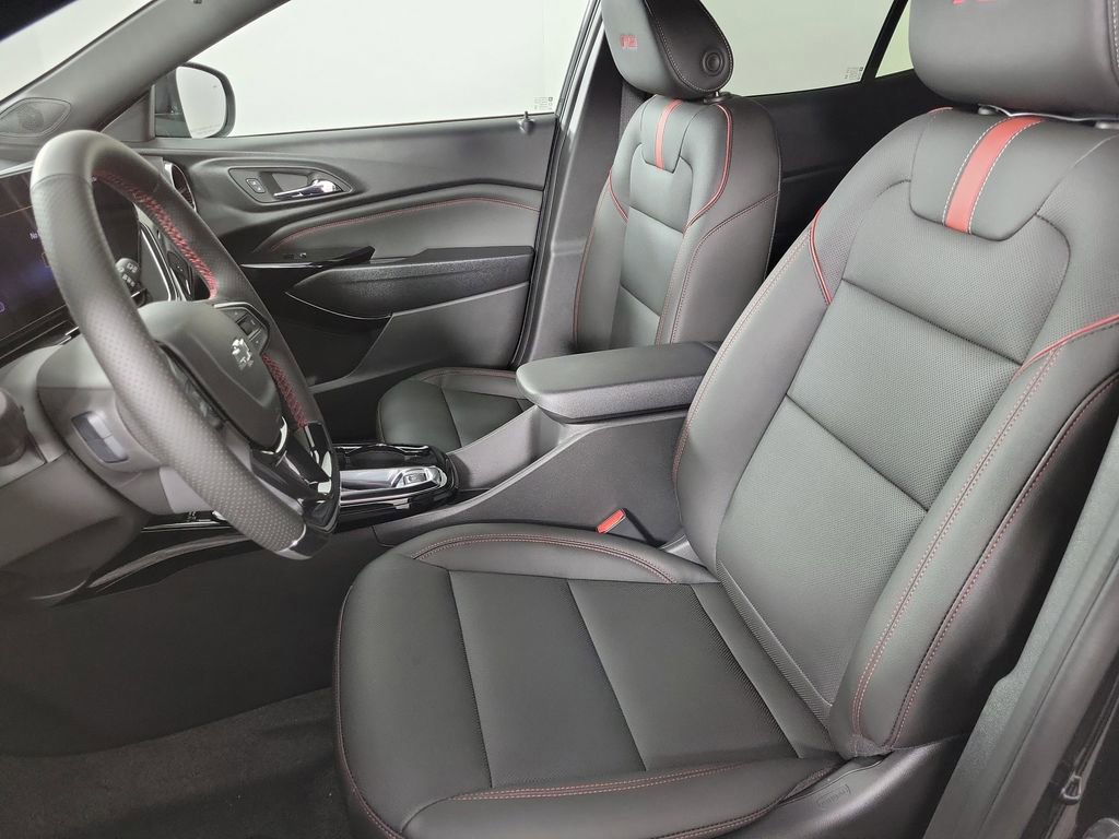 New 2026 Chevrolet Trax RS w/ Sunroof Package image 12