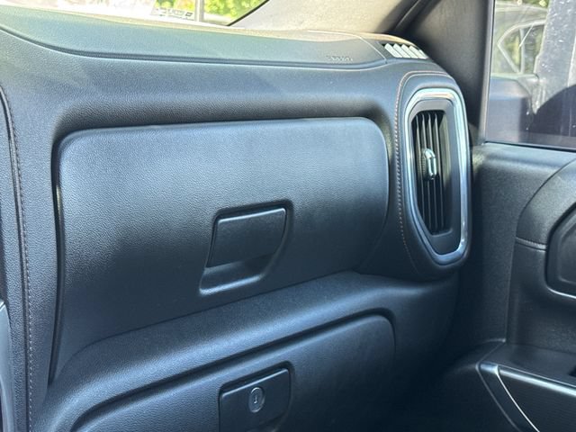 Used 2021 GMC Sierra 2500 AT4 w/ AT4 Premium Plus Package AWD/4WD image 31