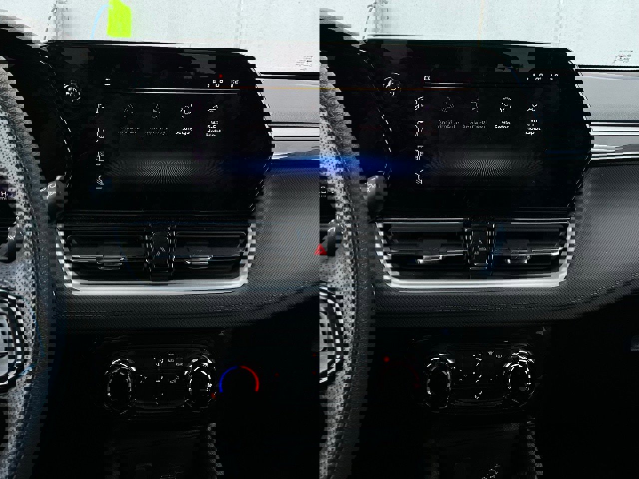 Used 2025 Chevrolet TrailBlazer LT image 24