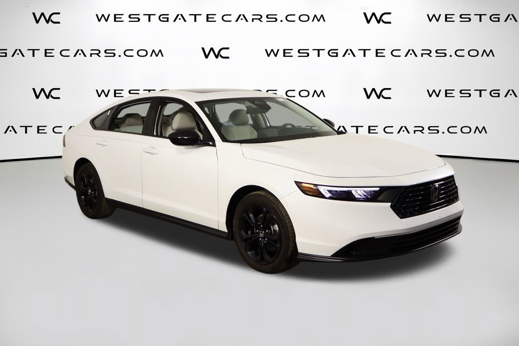 Used 2025 Honda Accord SE image 39