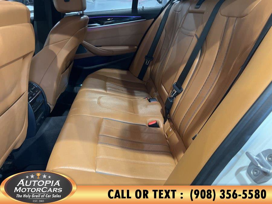 Used 2018 BMW 540i RWD image 18