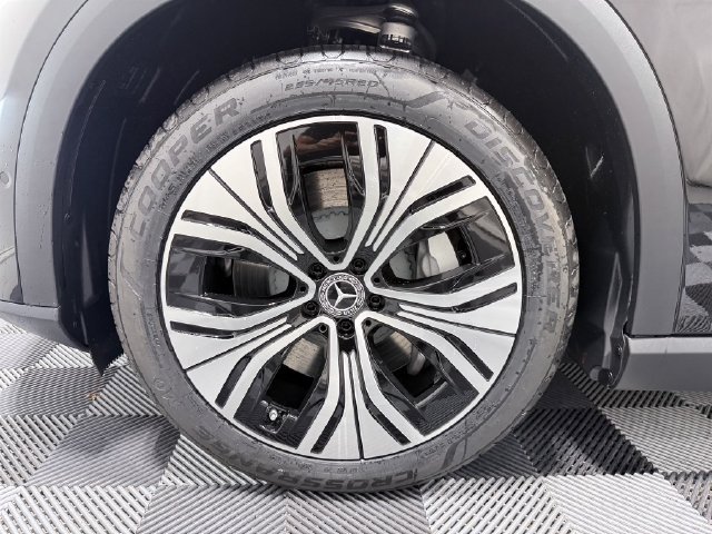 New 2027 Mercedes-Benz EQE 320 4MATIC SUV image 8