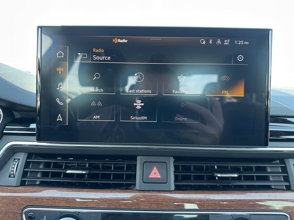 Used 2022 Audi A4 2.0T Premium image 31