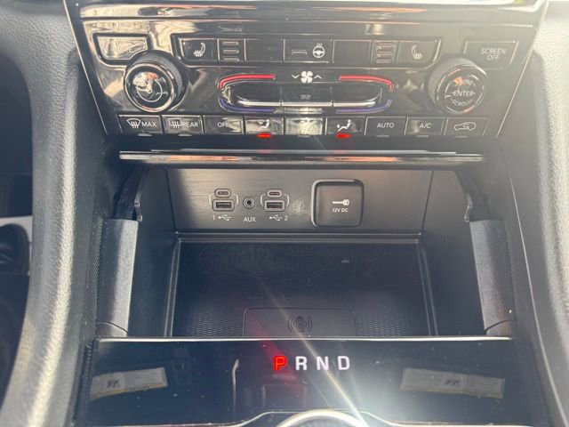 Certified 2024 Jeep Grand Cherokee Altitude image 17