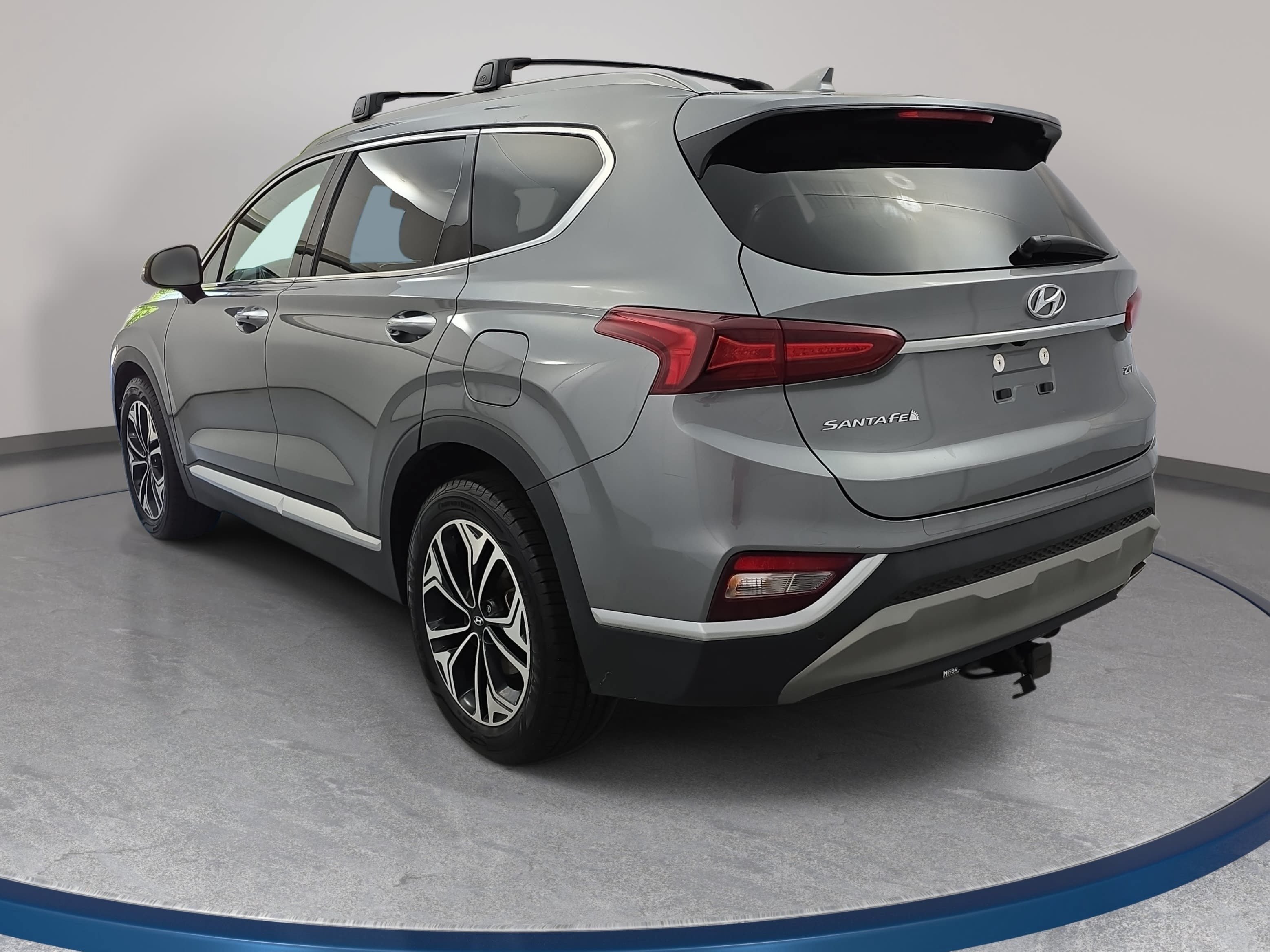 Used 2019 Hyundai Santa Fe Limited FWD image 7
