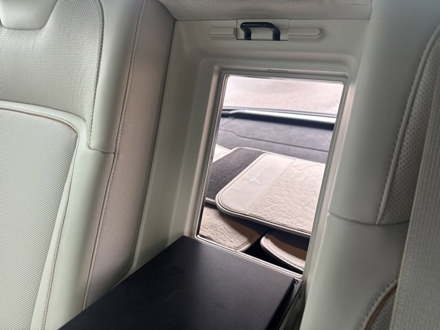 Used 2024 Lucid Air Touring image 37