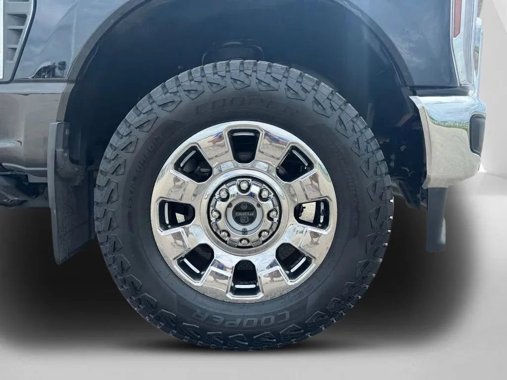 Used 2024 Ford F250 King Ranch w/ Chrome Package AWD/4WD image 30