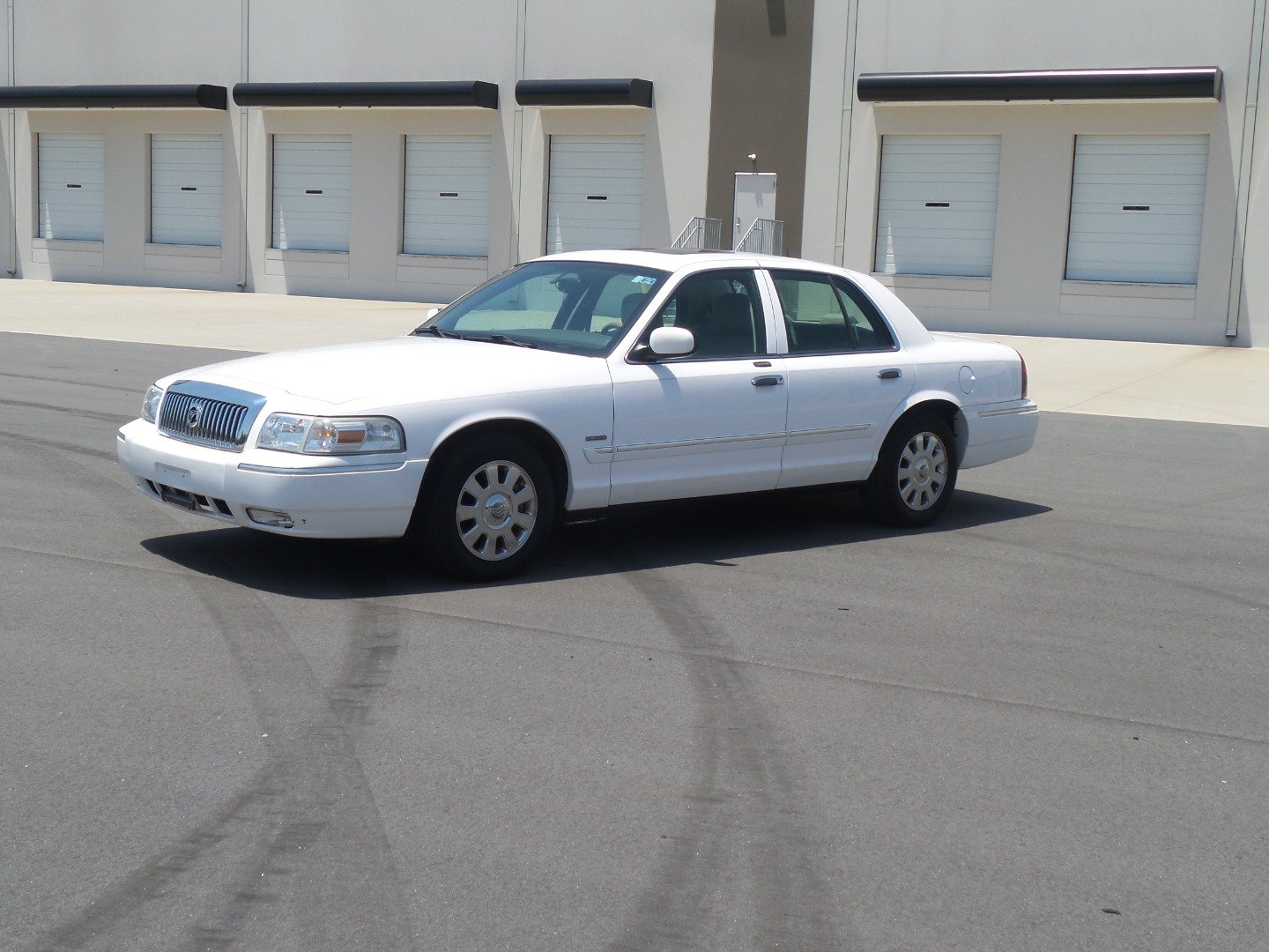Used 2006 Mercury Grand Marquis LS RWD image 7
