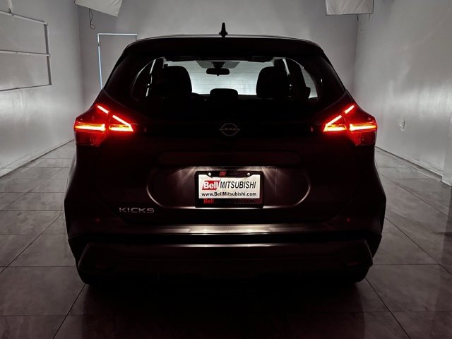 Used 2024 Nissan Kicks S image 37