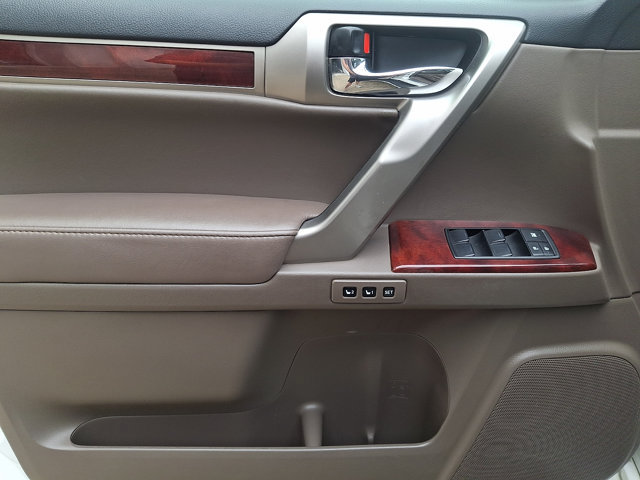 Used 2013 Lexus GX 460 AWD/4WD image 12