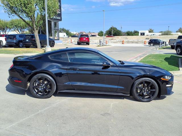 Used 2019 Ford Mustang Premium w/ Black Accent Package RWD video 2