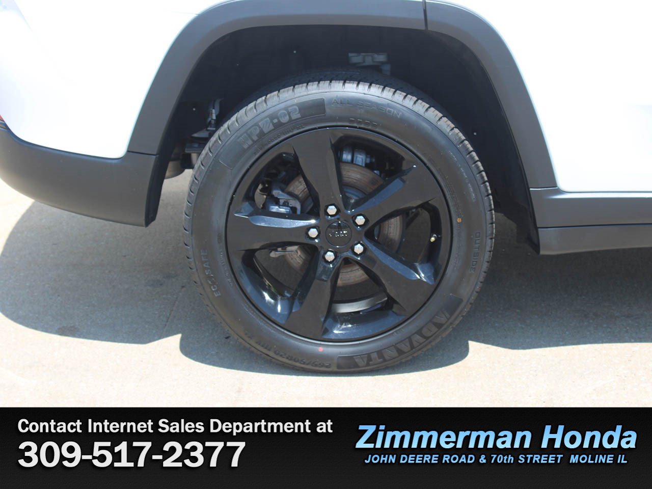 Used 2023 Jeep Grand Cherokee Altitude AWD/4WD image 20