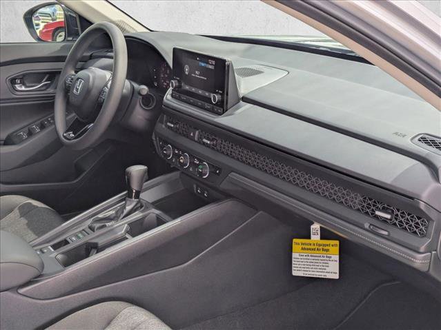 Certified 2025 Honda Accord SE image 21