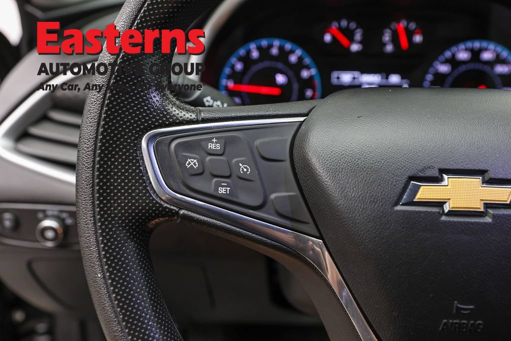 Used 2020 Chevrolet Malibu LS w/ LPO, Convenience Package 2 FWD image 15
