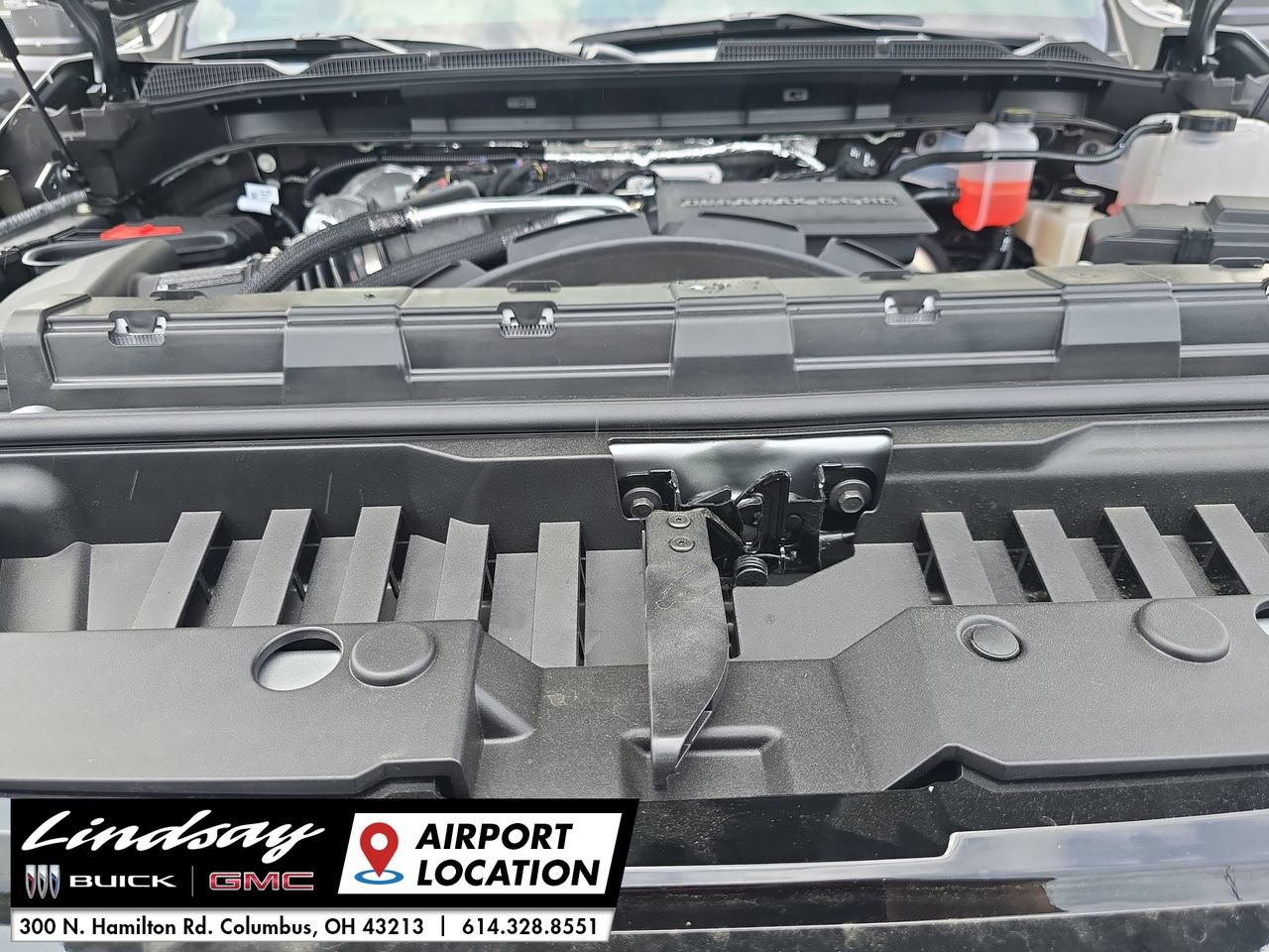 New 2026 GMC Sierra 2500 AT4 w/ AT4 Premium Plus Package AWD/4WD image 32