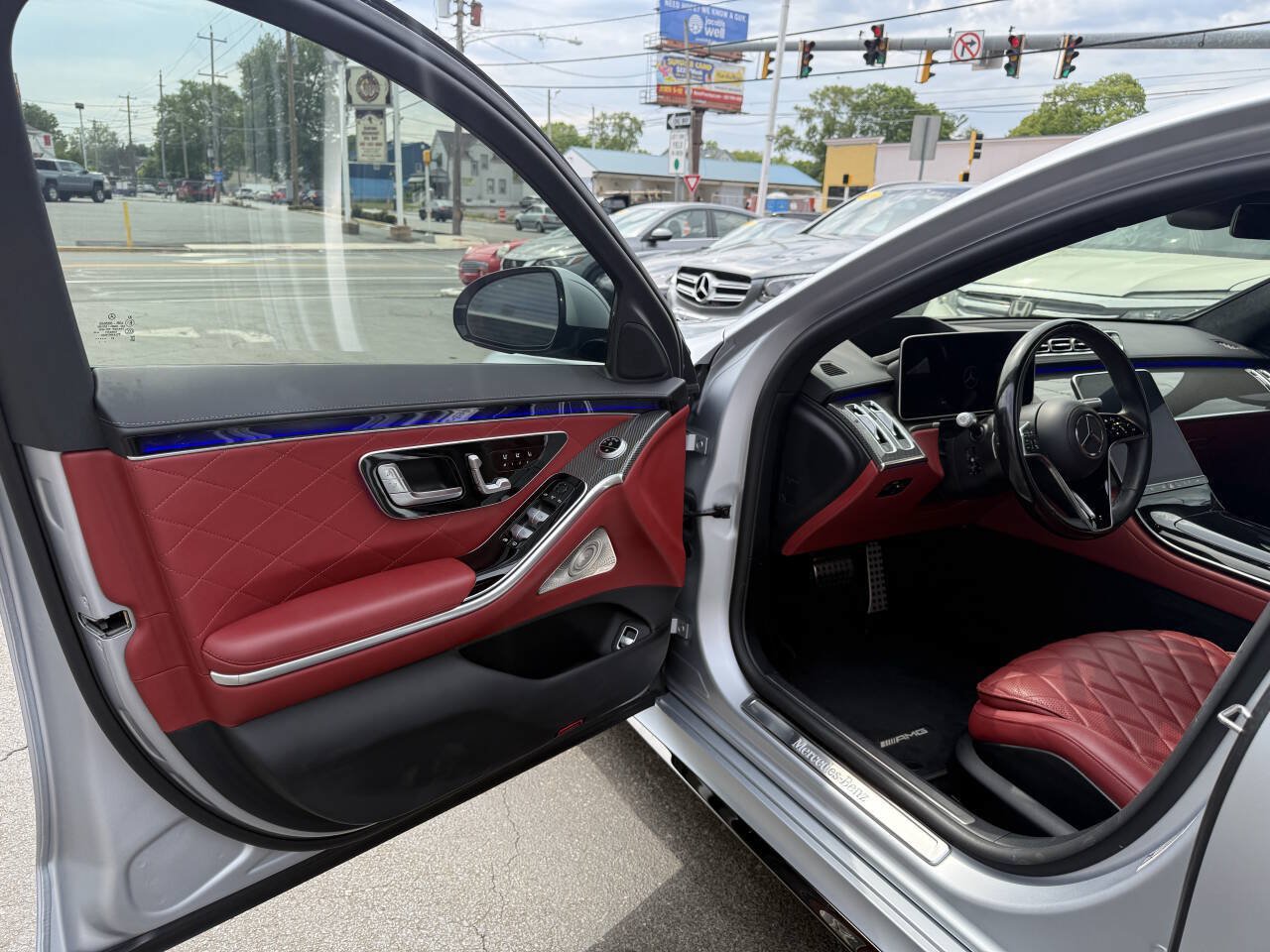 Used 2023 Mercedes-Benz S 580 4MATIC Sedan image 17
