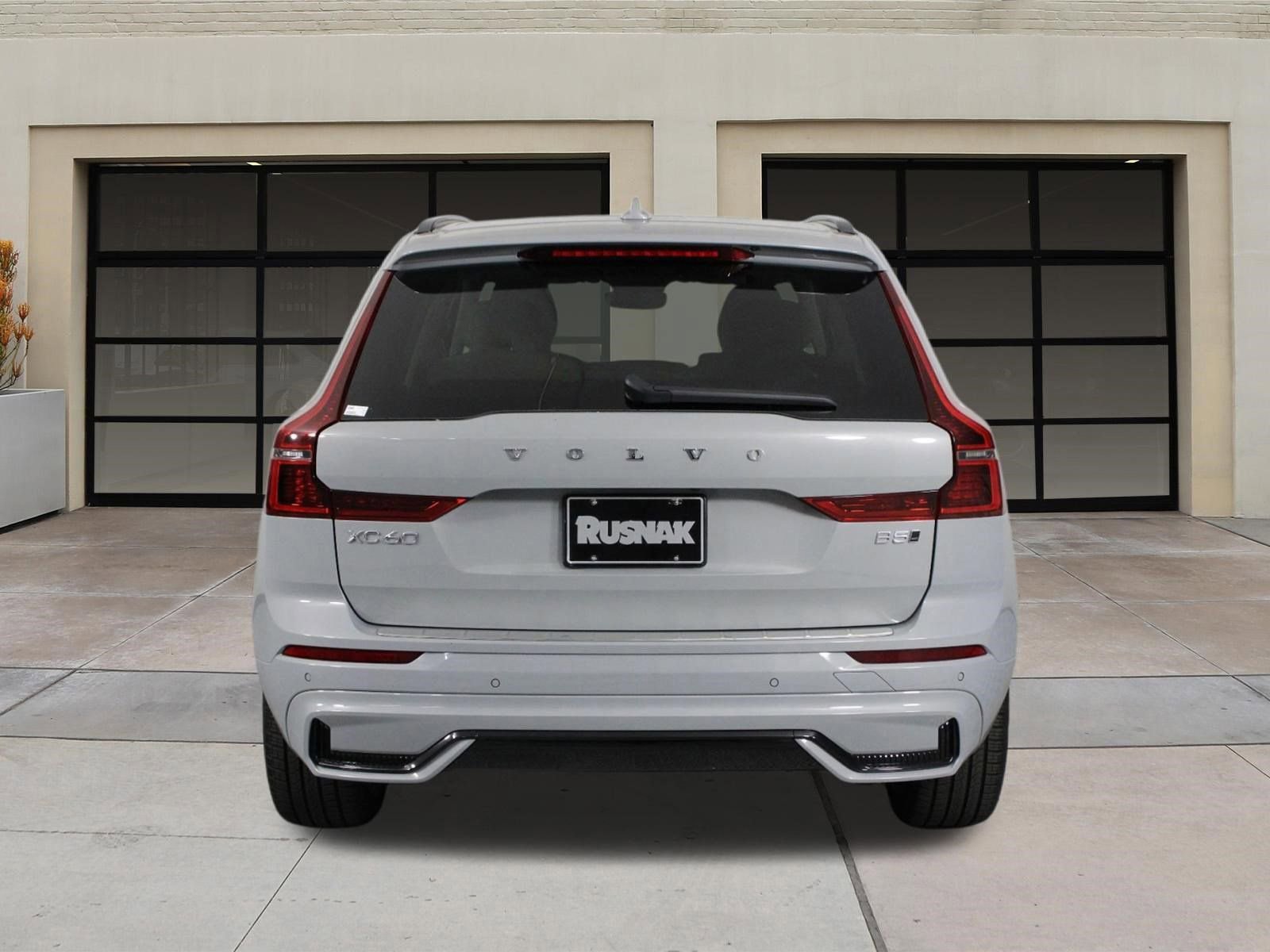 Certified 2026 Volvo XC60 B5 Ultra w/ Protection Package Premier AWD/4WD image 5